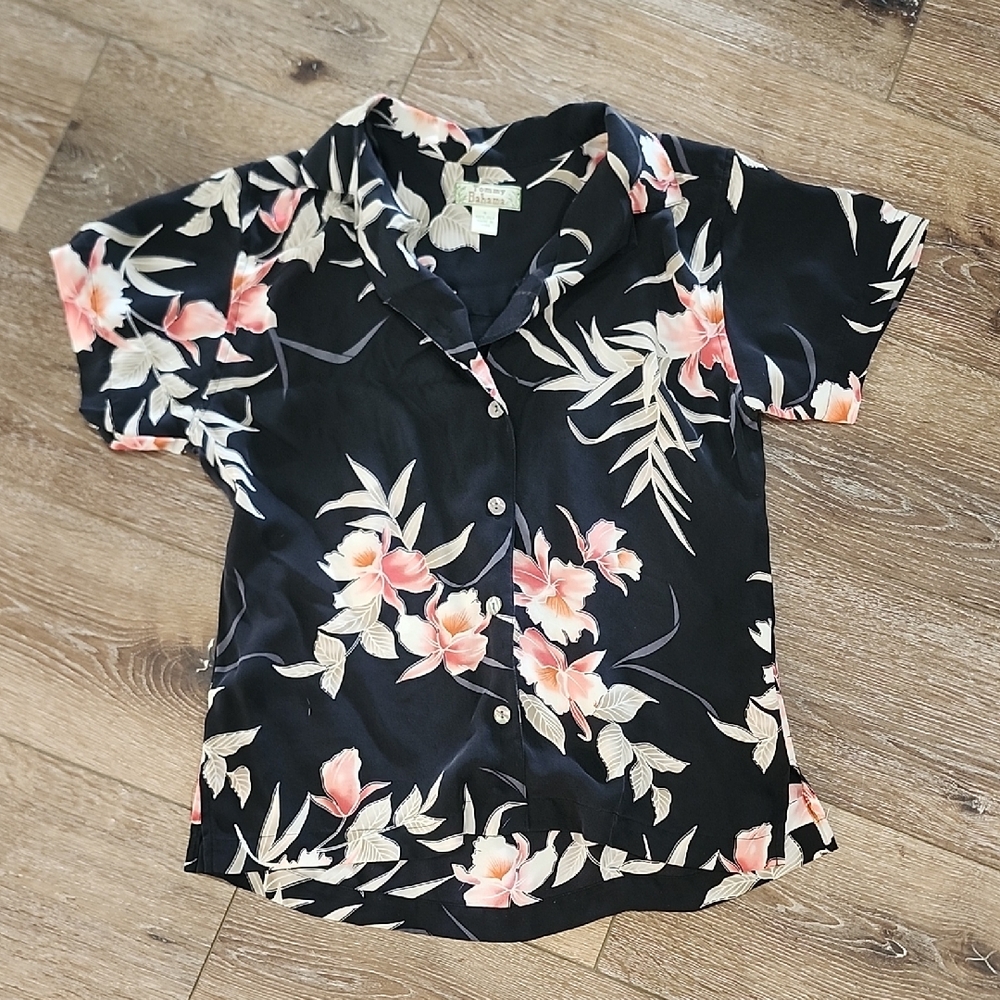 SOLD! SOLD! SOLD! Tommy Bahama Black Tropical 100% Silk Floral Button Up Short